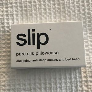 NIB ‘Slip’ Silk Pillowcase